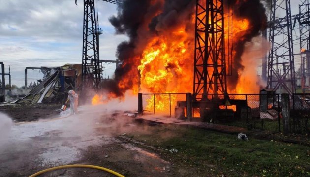 Через російський обстріл відключили енергоблок теплоелектростанції на Донеччині