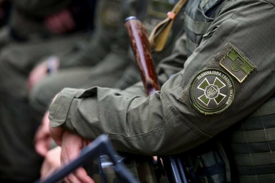 Штрафом за вимагання грошей у підлеглого покарали на Донеччині офіцера Нацгвардії