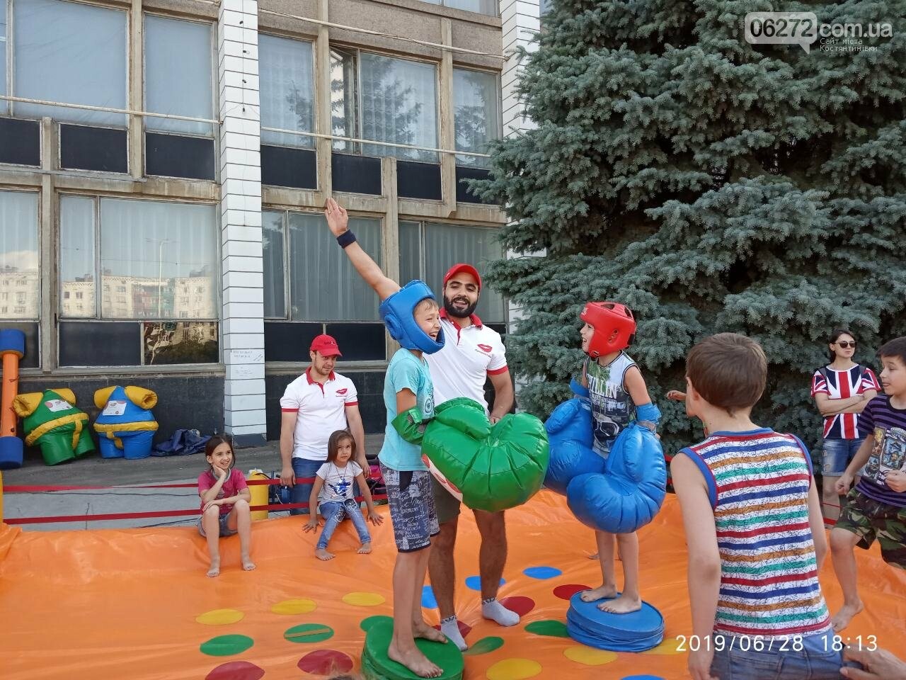 Сім’я із Костянтинівки стала найспортивнішою в Донецькій об..., фото-3 Сім’я із Костянтинівки стала найспортивнішою в Донецькій області, фото-3