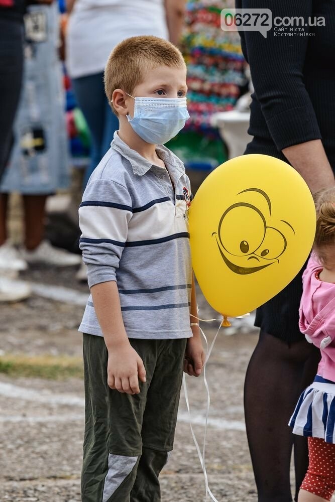 Оля Полякова, Наталія Могилевська та Олег Кензов привітали..., фото-3 Оля Полякова, Наталія Могилевська та Олег Кензов привітали Костянтинівку з Днем міста, фото-3