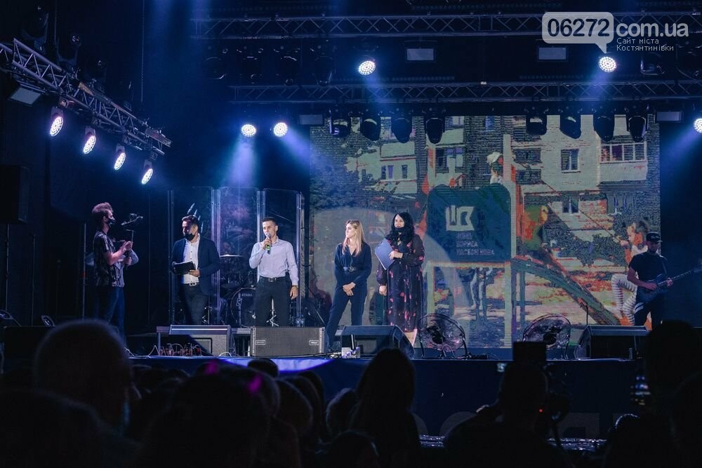 Оля Полякова, Наталія Могилевська та Олег Кензов привітали..., фото-35 Оля Полякова, Наталія Могилевська та Олег Кензов привітали Костянтинівку з Днем міста, фото-35