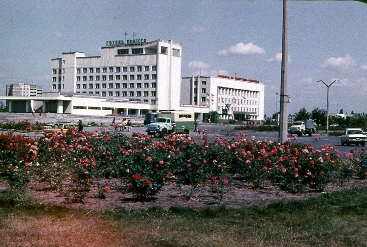 Чернобыльская катастрофа. 32 года спустя (фото, видео), фото-1 Чернобыльская катастрофа. 32 года спустя (фото, видео), фото-1