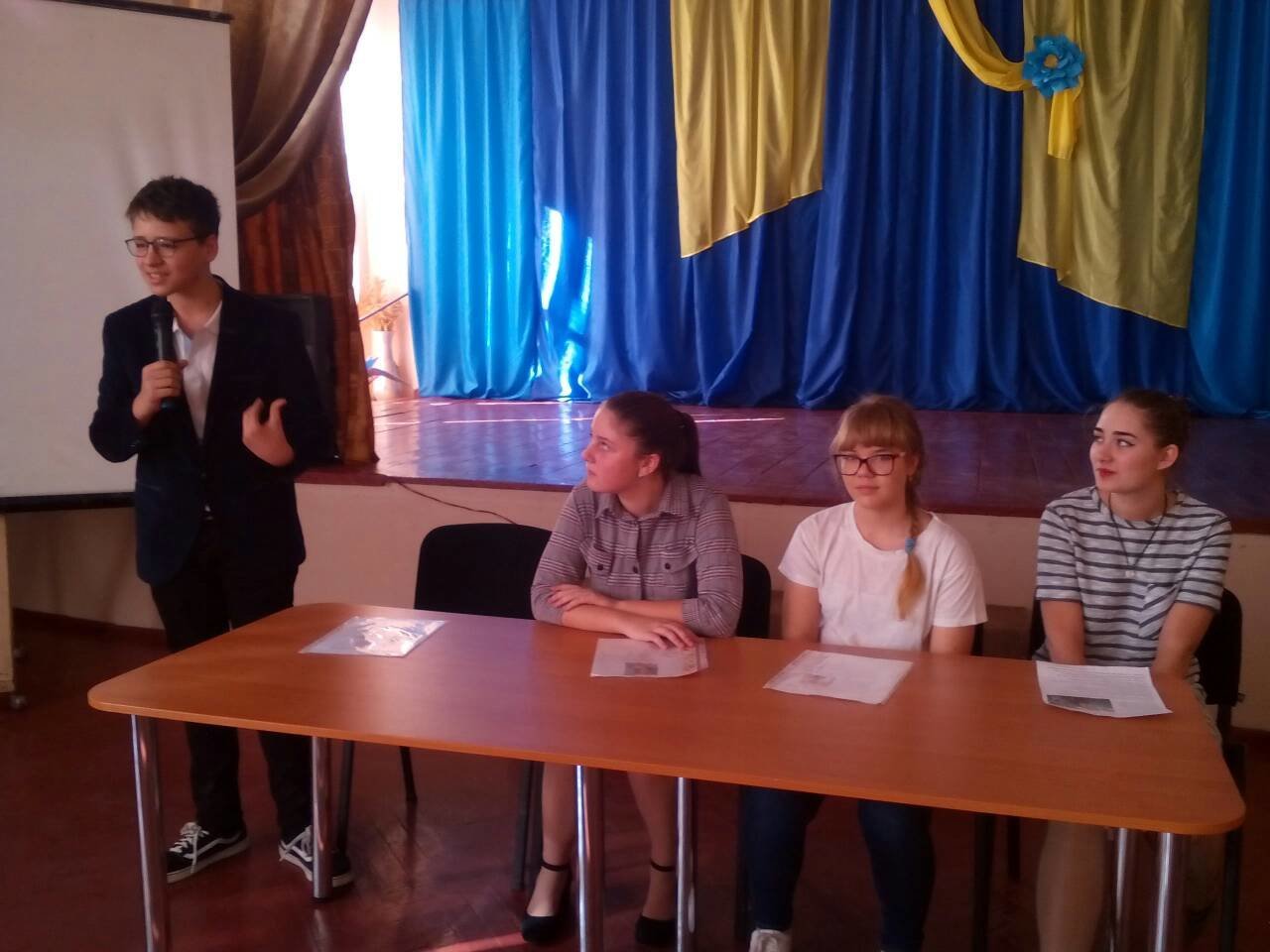 В одній із шкіл Костянтинівки обрали президента, фото-1 В одній із шкіл Костянтинівки обрали президента, фото-1