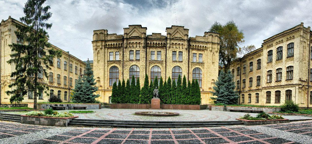 В які університети вступають українці. Рейтинги найпопулярн..., фото-2 В які університети вступають українці. Рейтинги найпопулярніших та найкращих ВУЗів України, фото-2