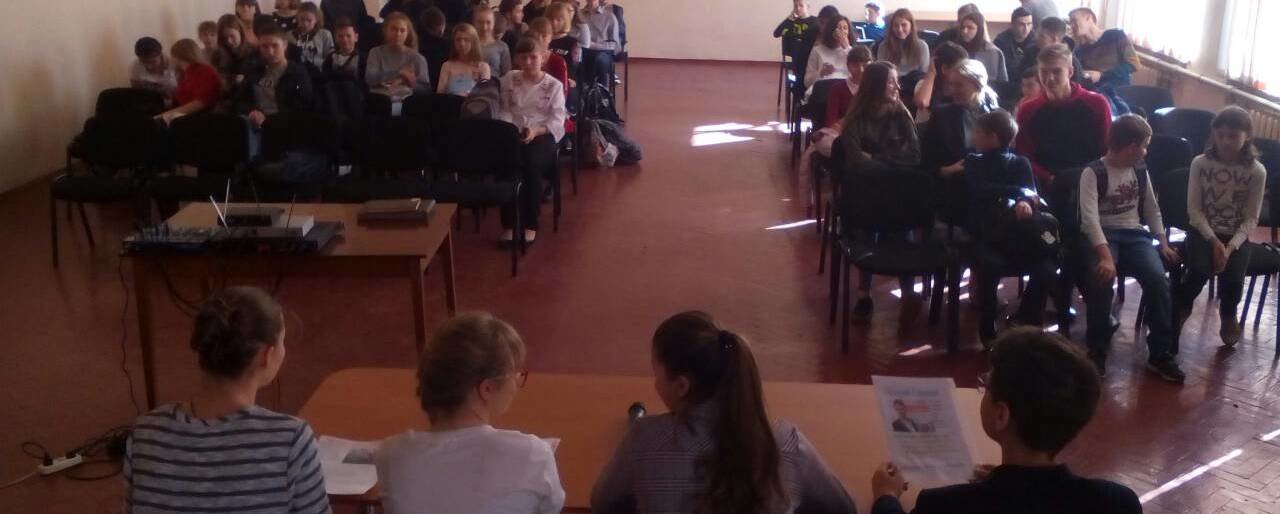 В одній із шкіл Костянтинівки обрали президента В одній із шкіл Костянтинівки обрали президента, Оніпченко Кристина